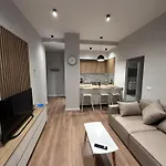 Mimos Houses